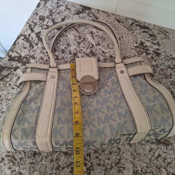 Michael Kors monogram‎ canvas leather large tote bag - Picture 14 of 16
